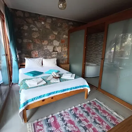 Couette-café Kabak Armes Fethiye